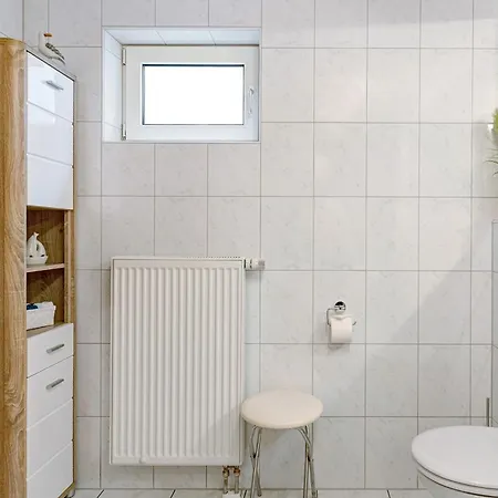 Bruttel * Gaienhofen (Baden-Wurttemberg)